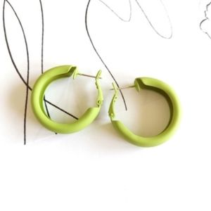 Maeve Matte Hoops - Lime
